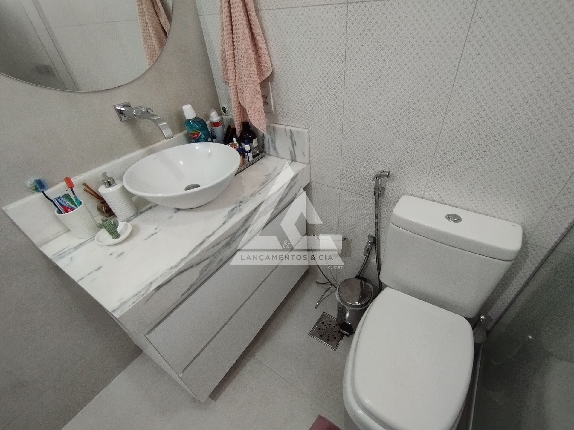 Apartamento à venda com 2 quartos, 51m² - Foto 15