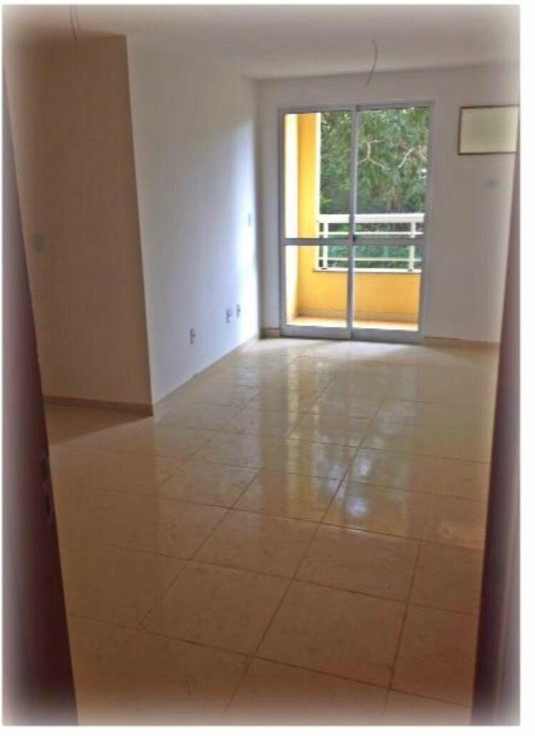 Apartamento à venda com 2 quartos, 60m² - Foto 2