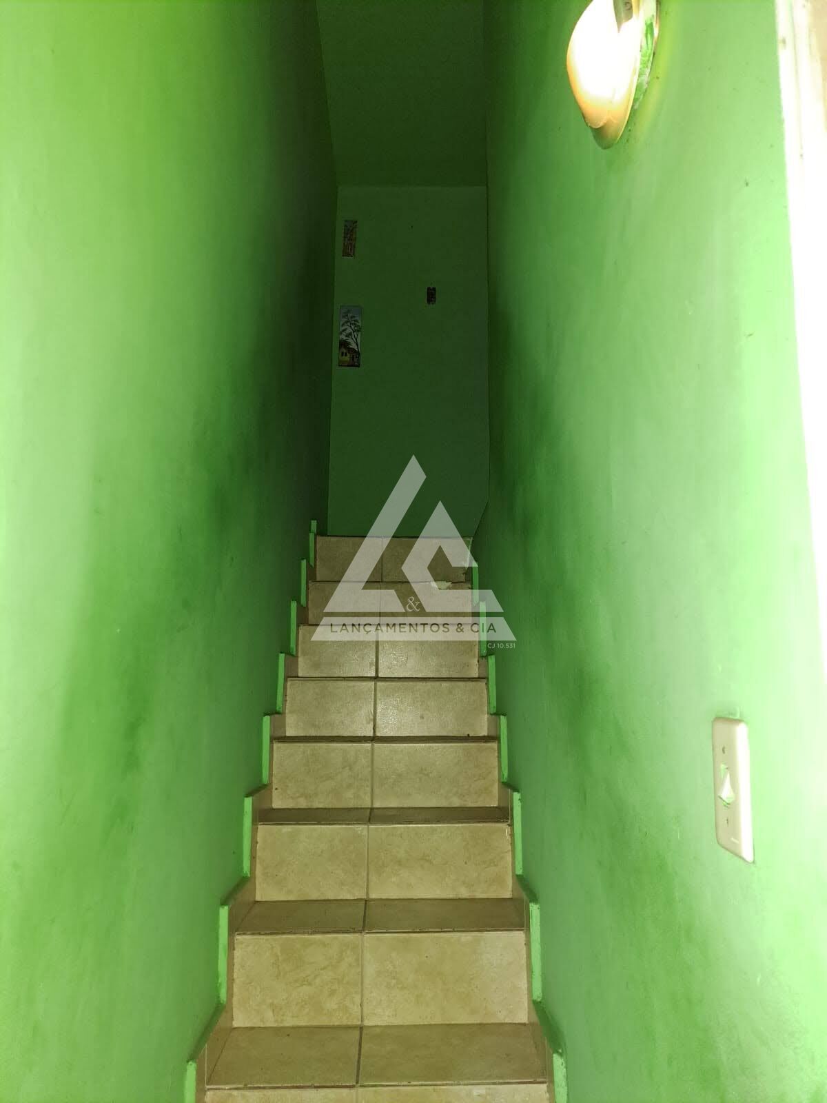 Casa à venda com 6 quartos, 163m² - Foto 13