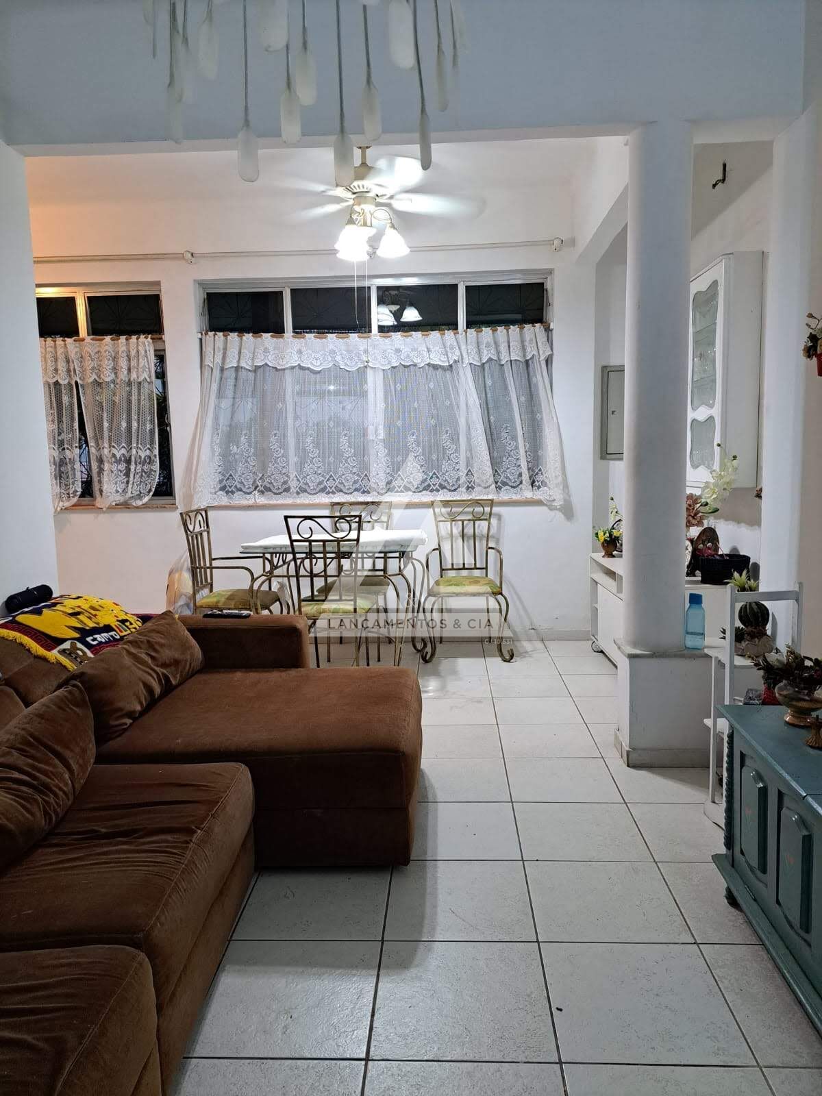 Casa à venda com 6 quartos, 163m² - Foto 21