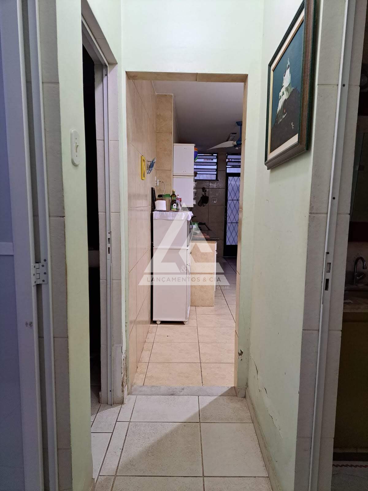 Casa à venda com 6 quartos, 163m² - Foto 18