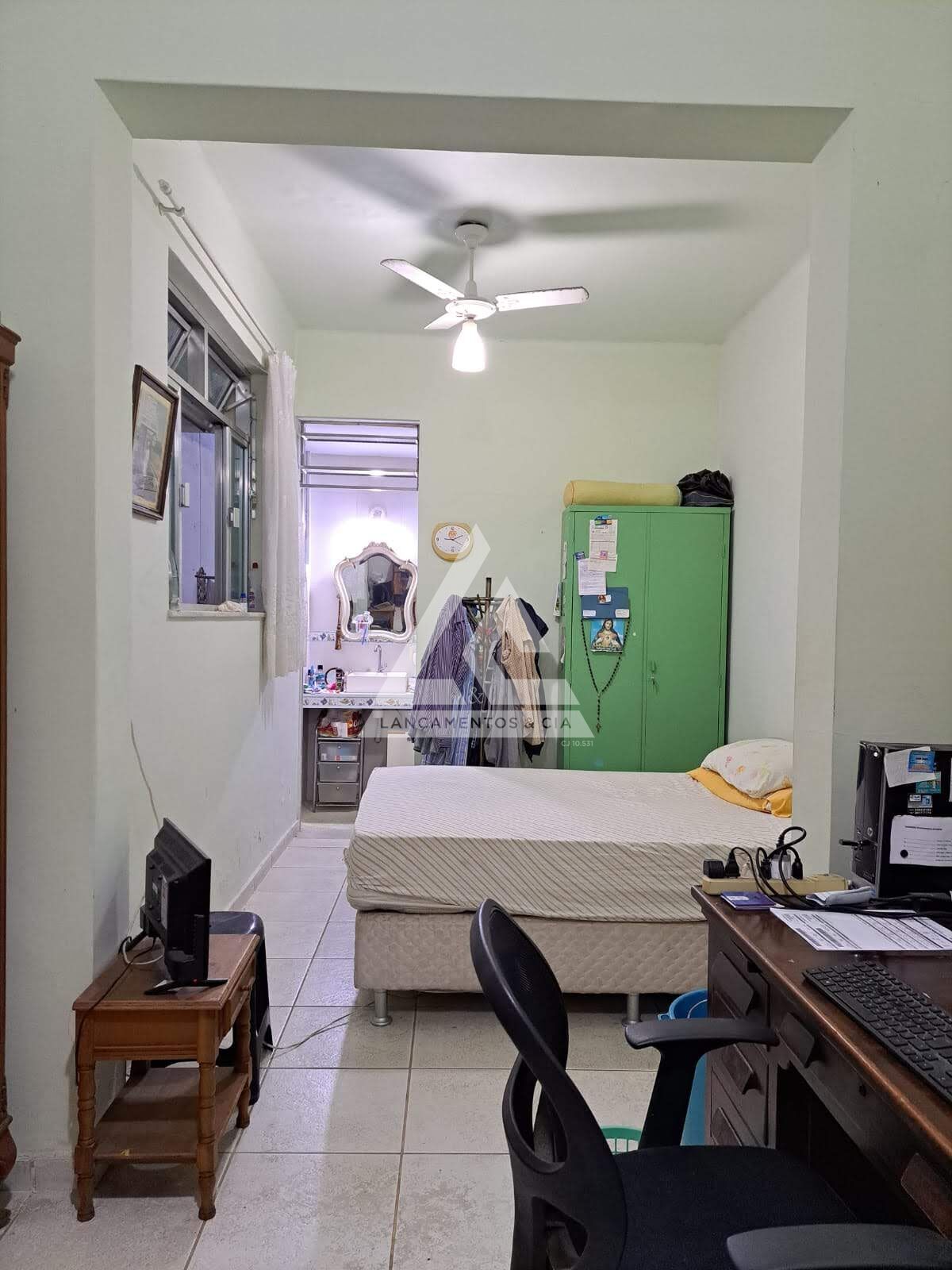Casa à venda com 6 quartos, 163m² - Foto 17
