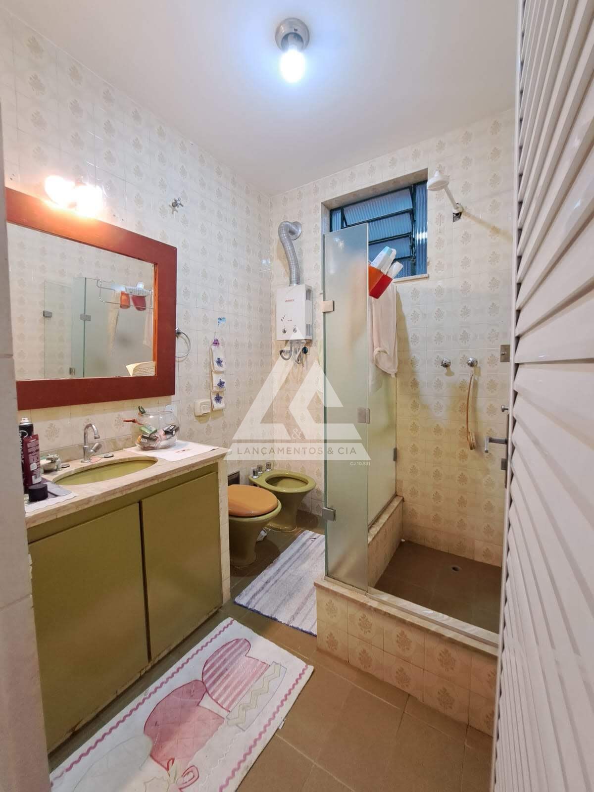 Casa à venda com 6 quartos, 163m² - Foto 19