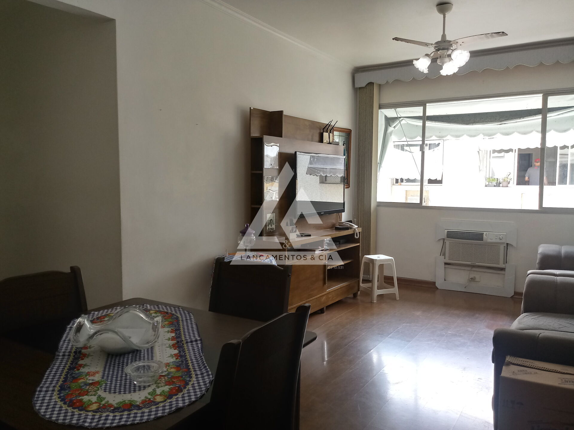 Apartamento à venda com 3 quartos, 68m² - Foto 4