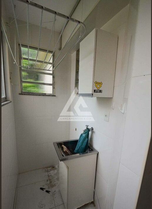 Apartamento à venda com 3 quartos, 60m² - Foto 12