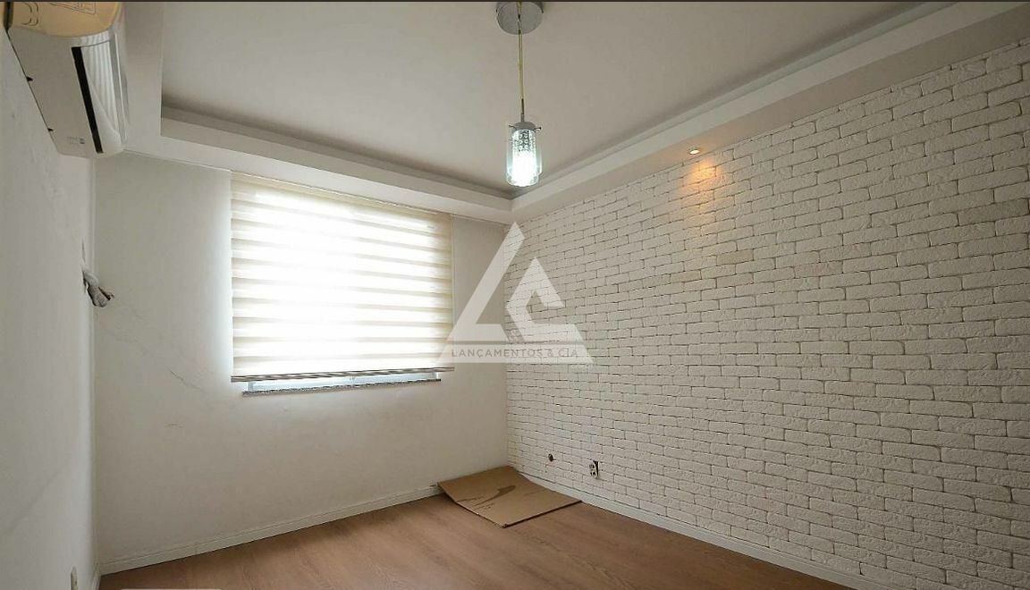 Apartamento à venda com 3 quartos, 60m² - Foto 1