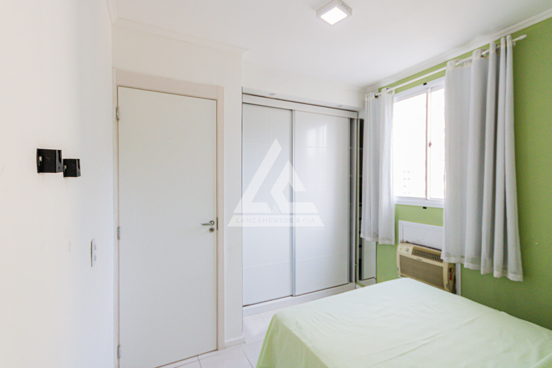 Apartamento à venda com 3 quartos, 70m² - Foto 13