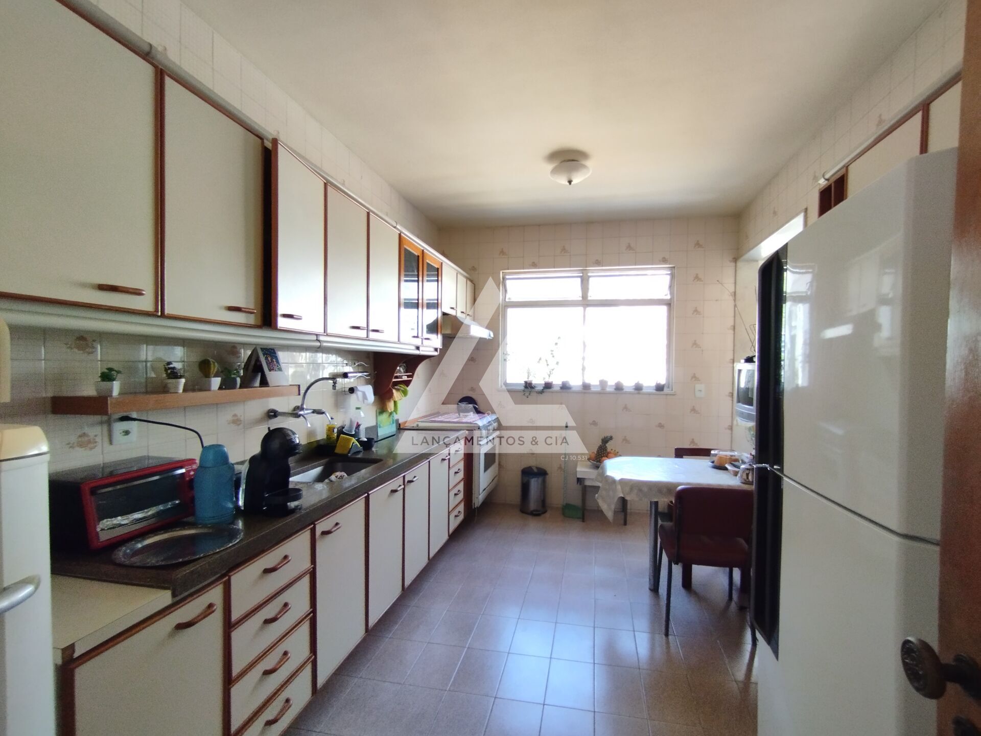 Apartamento à venda com 3 quartos, 121m² - Foto 20