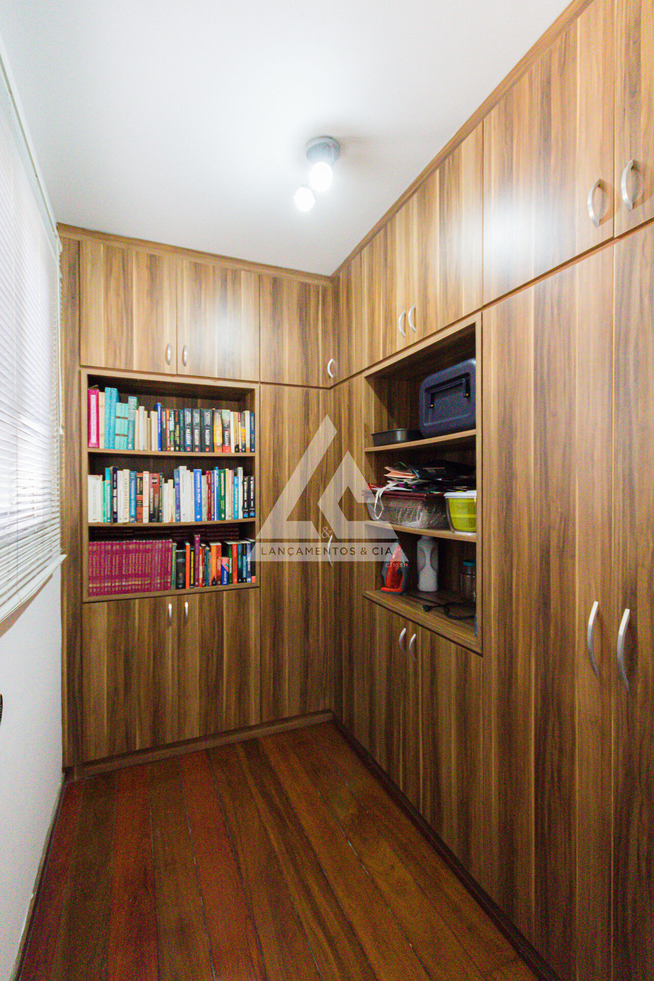 Apartamento à venda com 3 quartos, 121m² - Foto 21