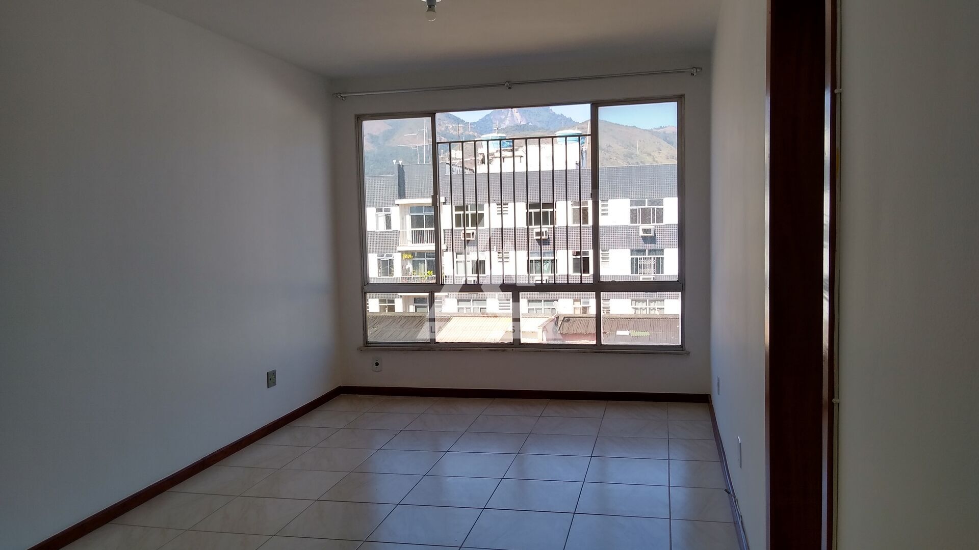 Apartamento à venda com 3 quartos, 100m² - Foto 10