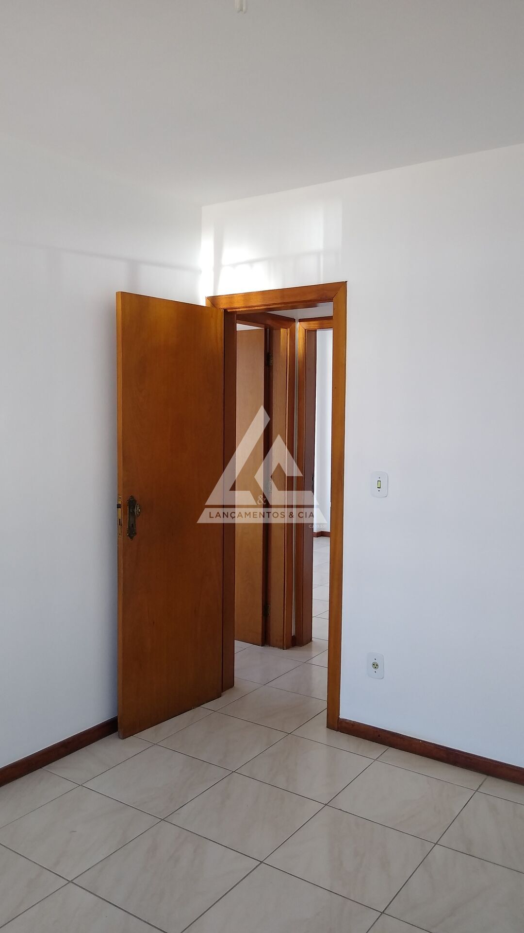 Apartamento à venda com 3 quartos, 100m² - Foto 13