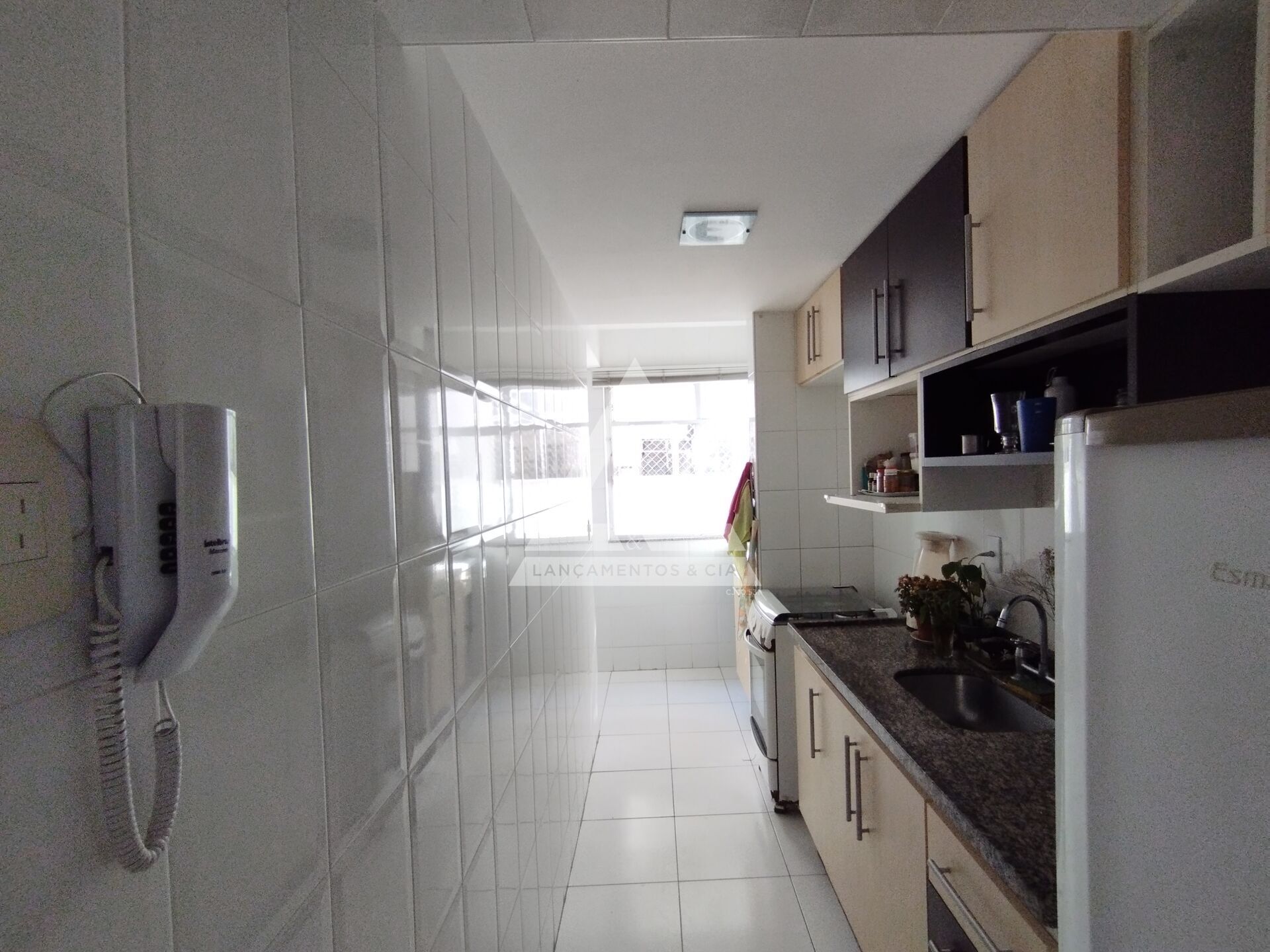 Apartamento à venda com 2 quartos, 62m² - Foto 7