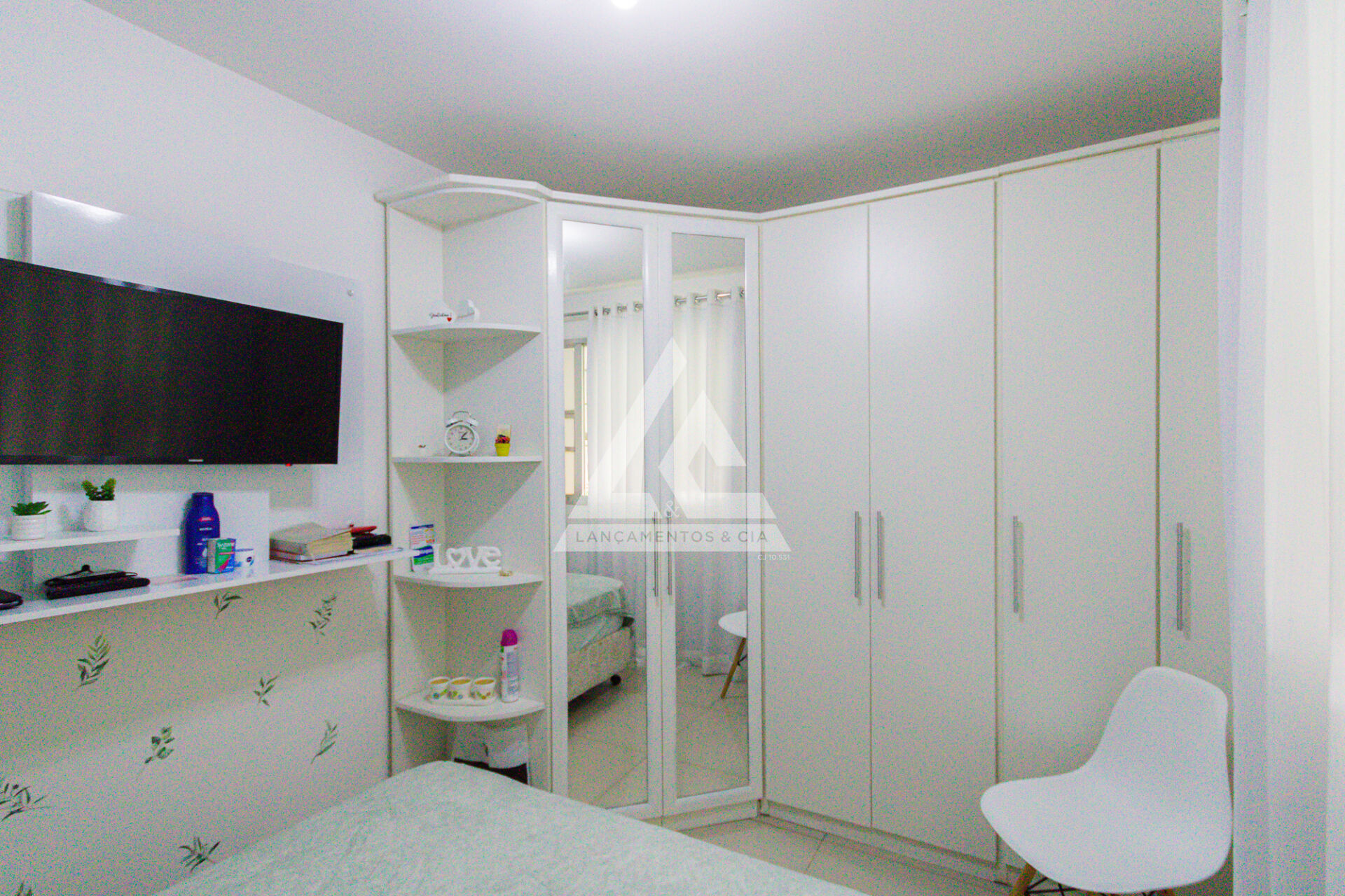 Apartamento à venda com 2 quartos, 57m² - Foto 7