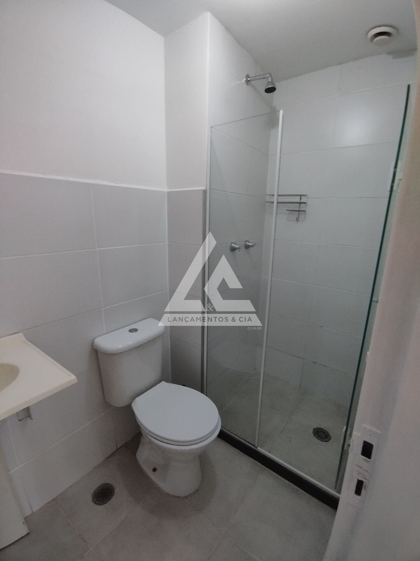 Apartamento à venda com 2 quartos, 45m² - Foto 11