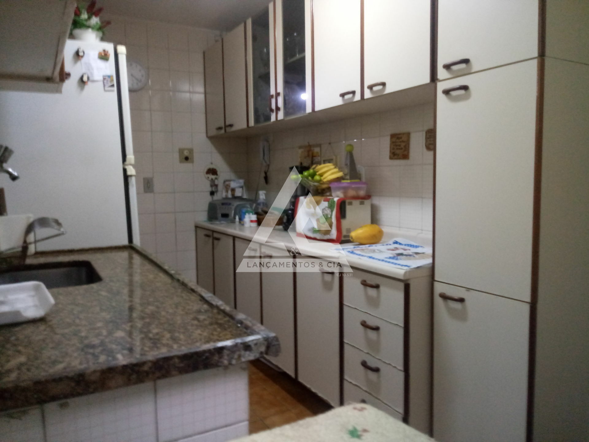 Apartamento à venda com 1 quarto, 50m² - Foto 11