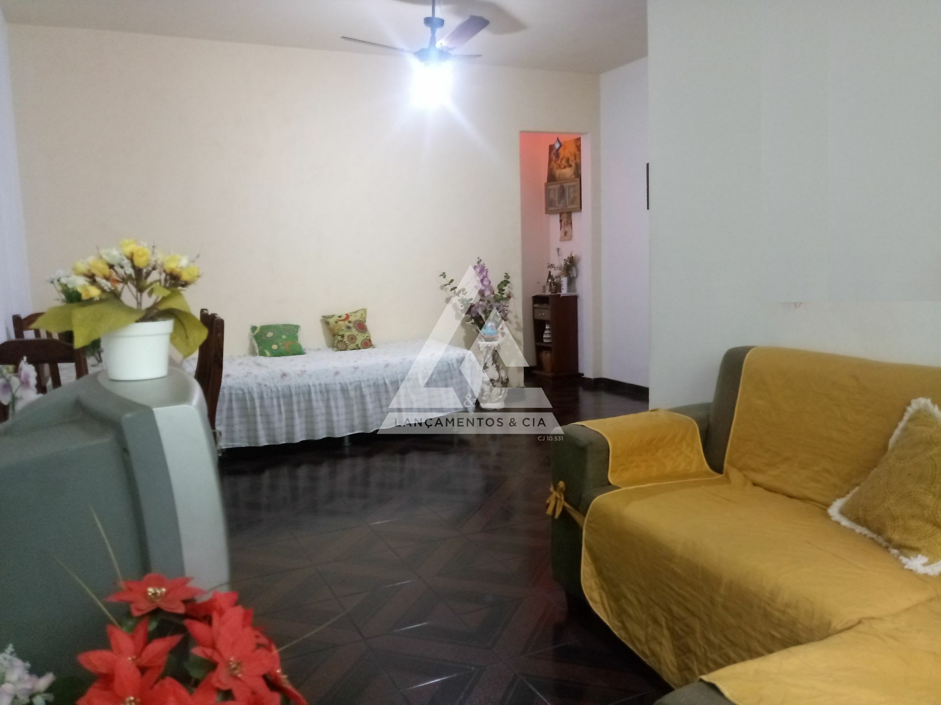 Apartamento à venda com 1 quarto, 50m² - Foto 5