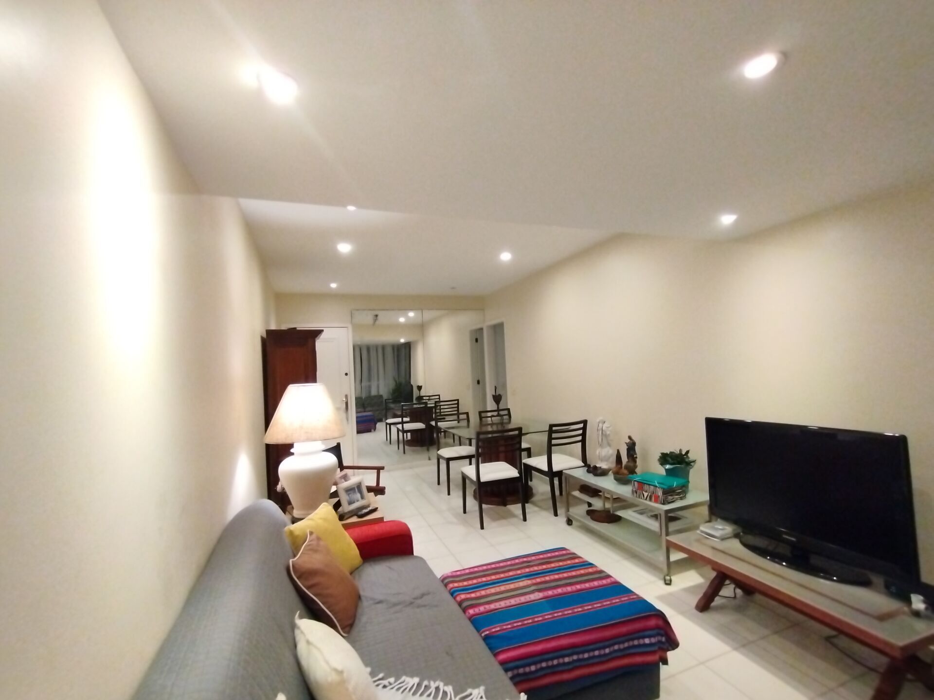 Apartamento para alugar com 3 quartos, 95m² - Foto 3