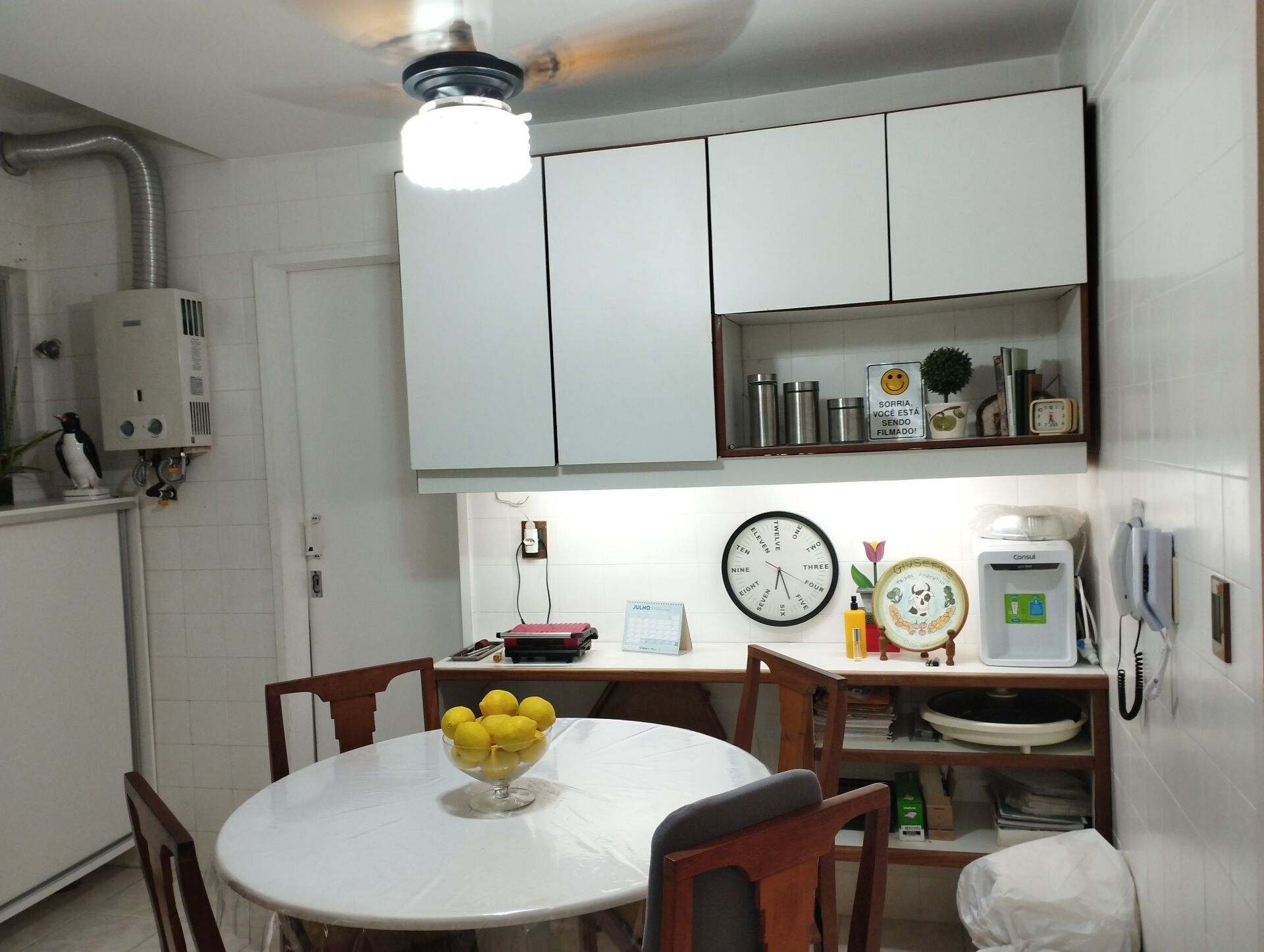 Apartamento para alugar com 3 quartos, 95m² - Foto 15