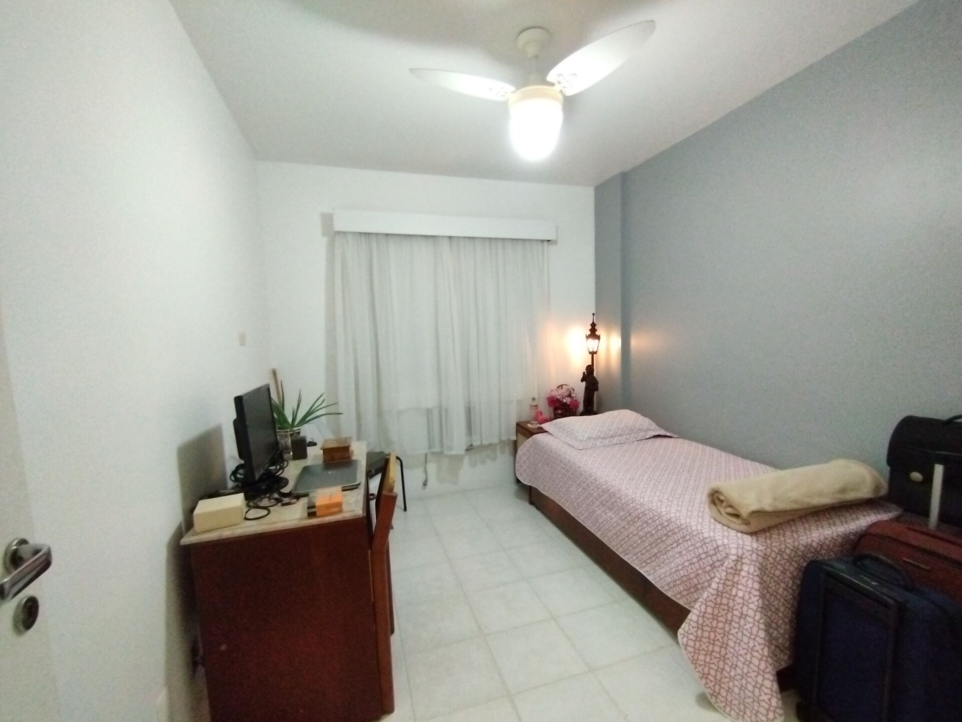 Apartamento para alugar com 3 quartos, 95m² - Foto 13