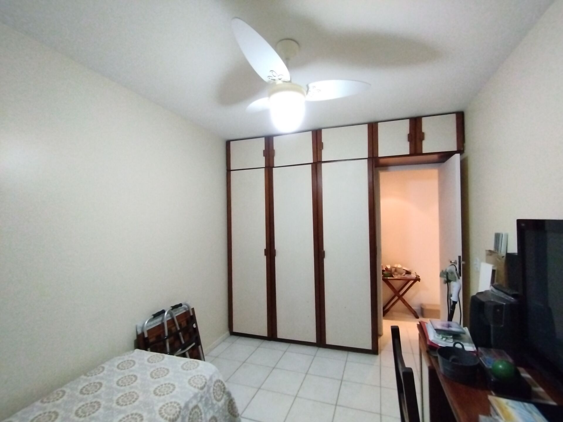 Apartamento para alugar com 3 quartos, 95m² - Foto 11