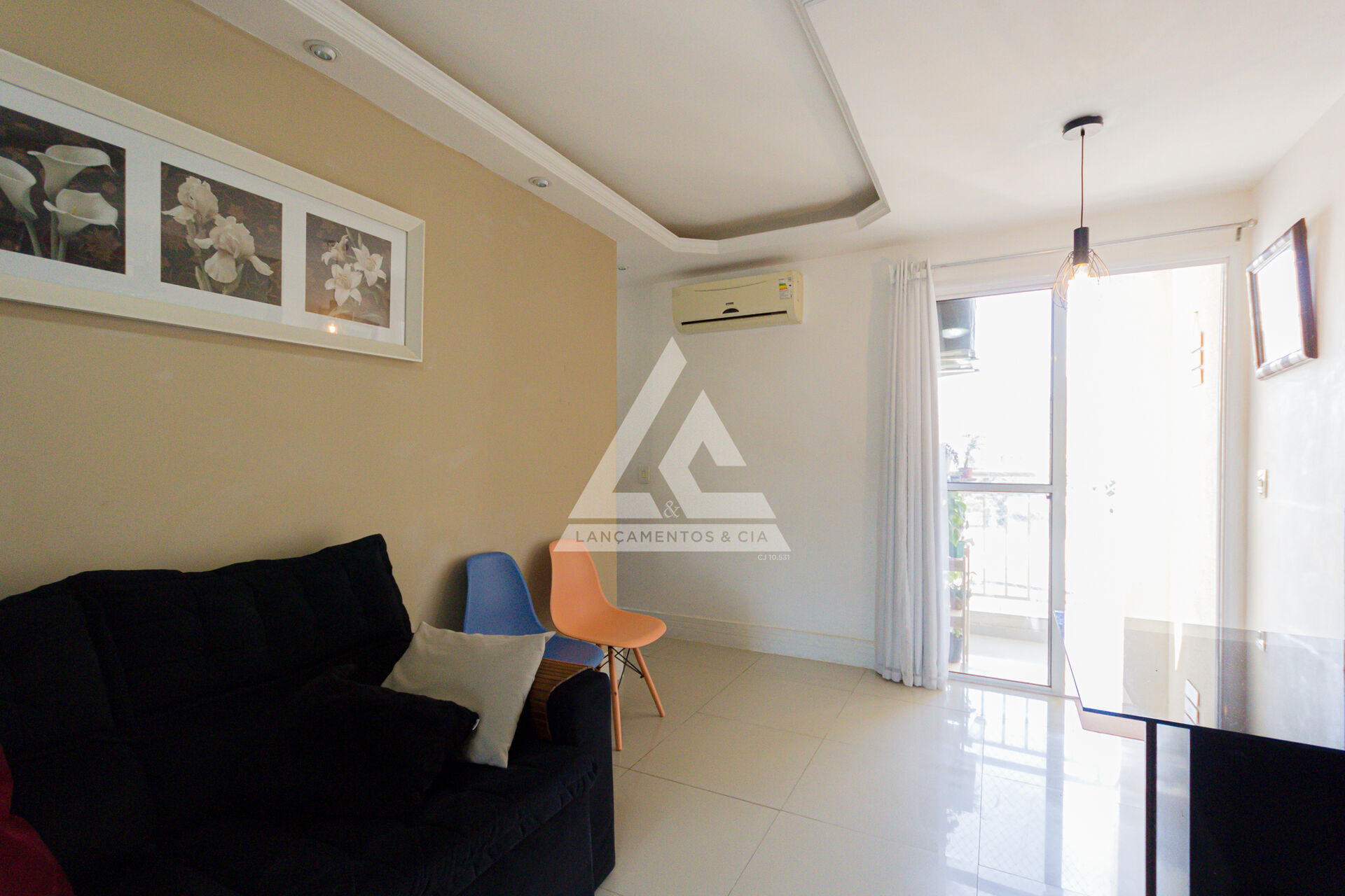 Apartamento à venda com 2 quartos, 48m² - Foto 3