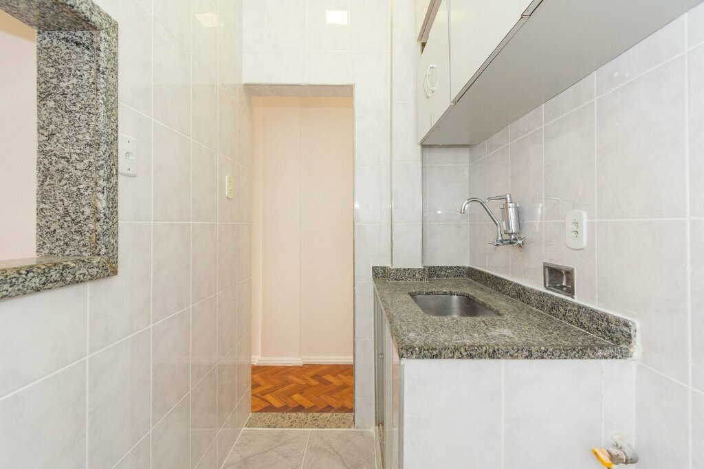 Apartamento à venda com 1 quarto, 41m² - Foto 9