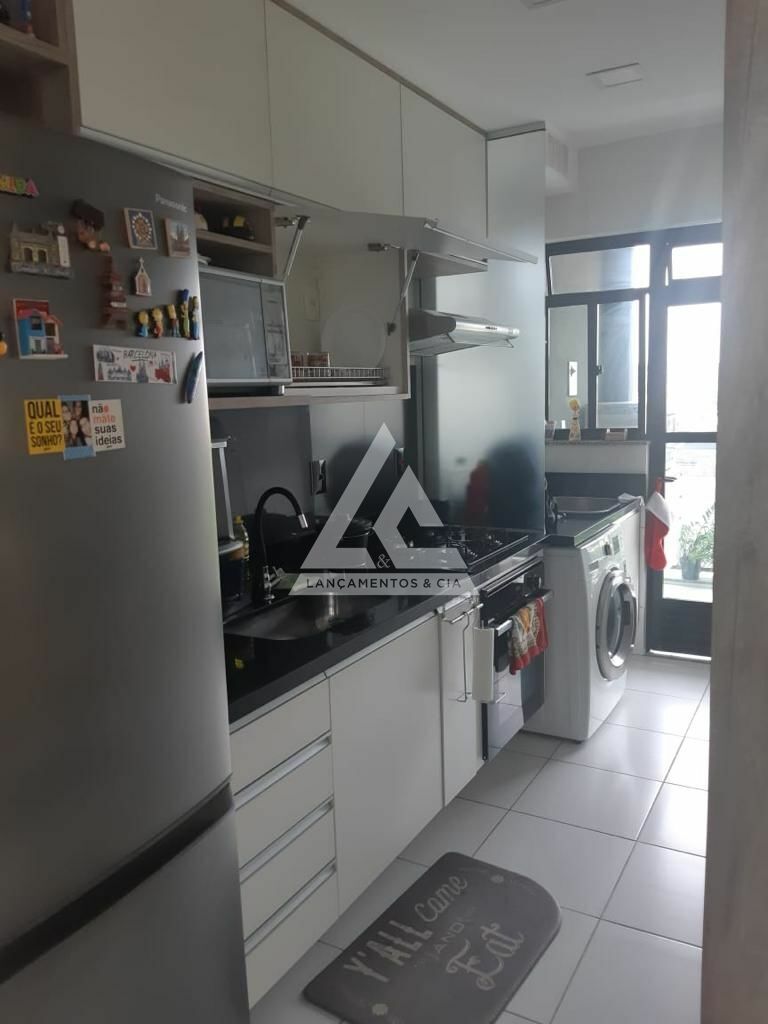 Apartamento à venda com 3 quartos, 78m² - Foto 7