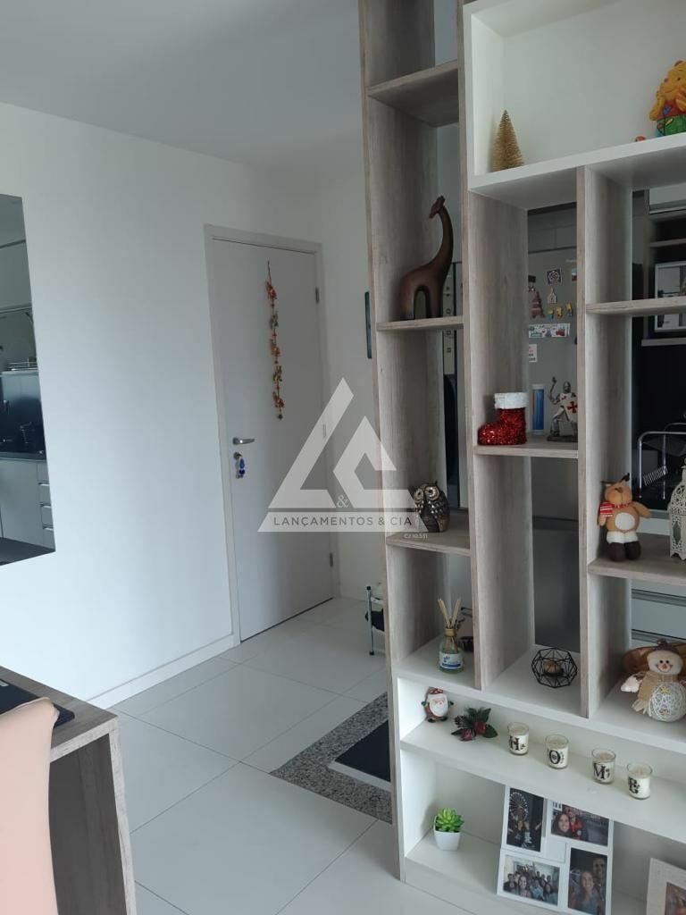 Apartamento à venda com 3 quartos, 78m² - Foto 17