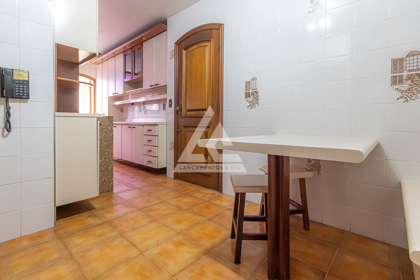 Apartamento à venda com 4 quartos, 220m² - Foto 21