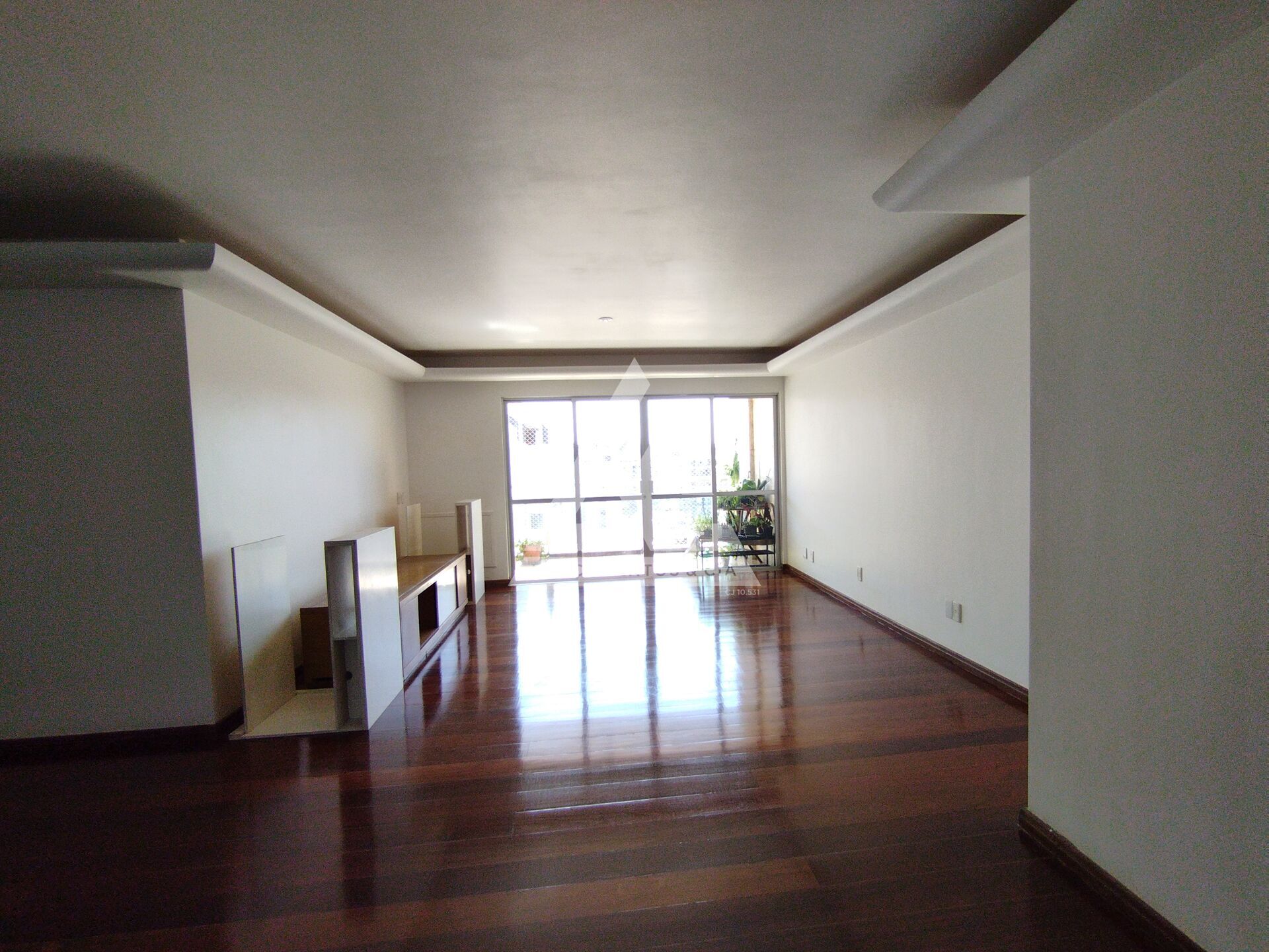 Apartamento à venda com 4 quartos, 180m² - Foto 7