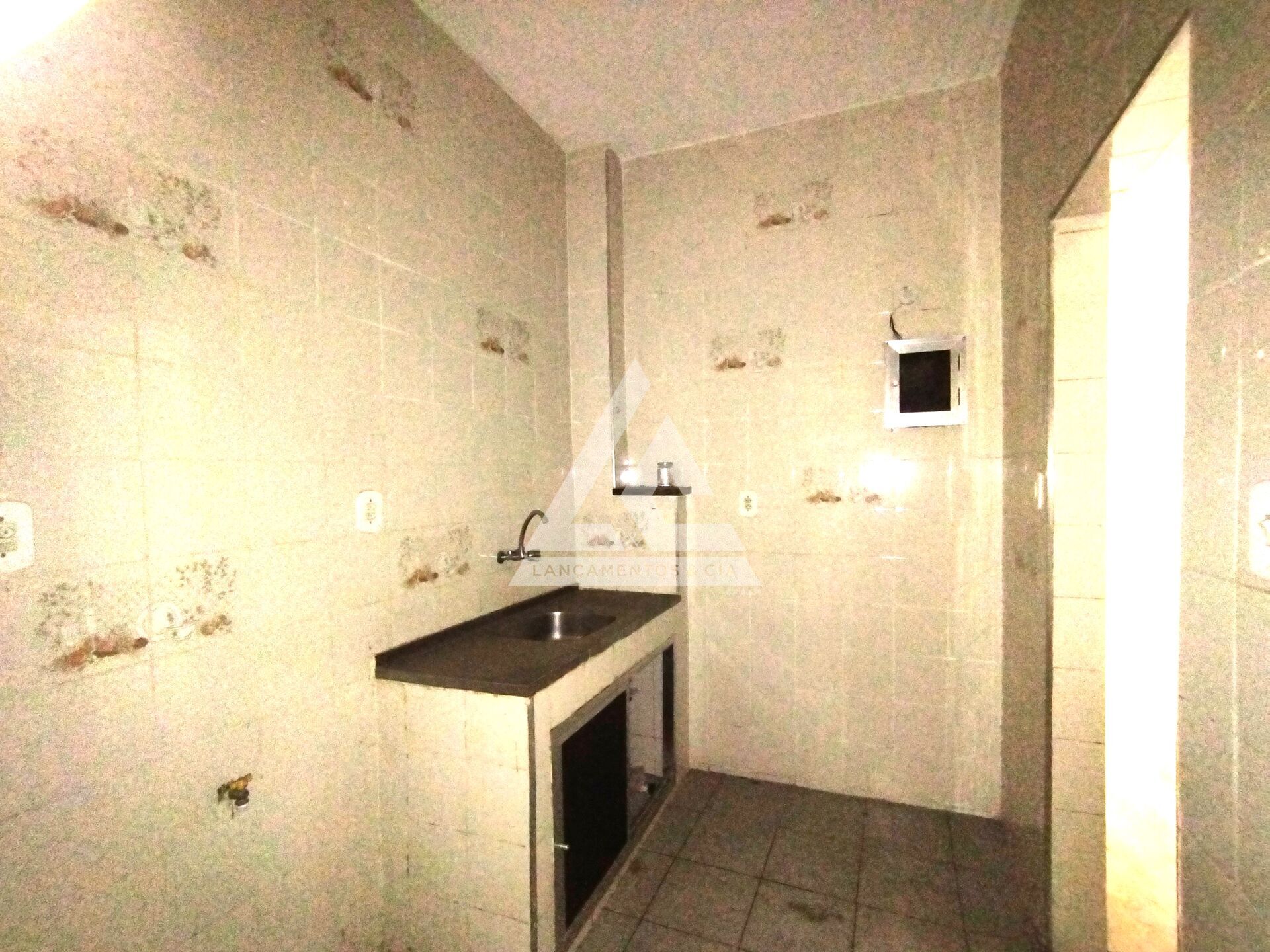 Apartamento à venda com 1 quarto, 61m² - Foto 8