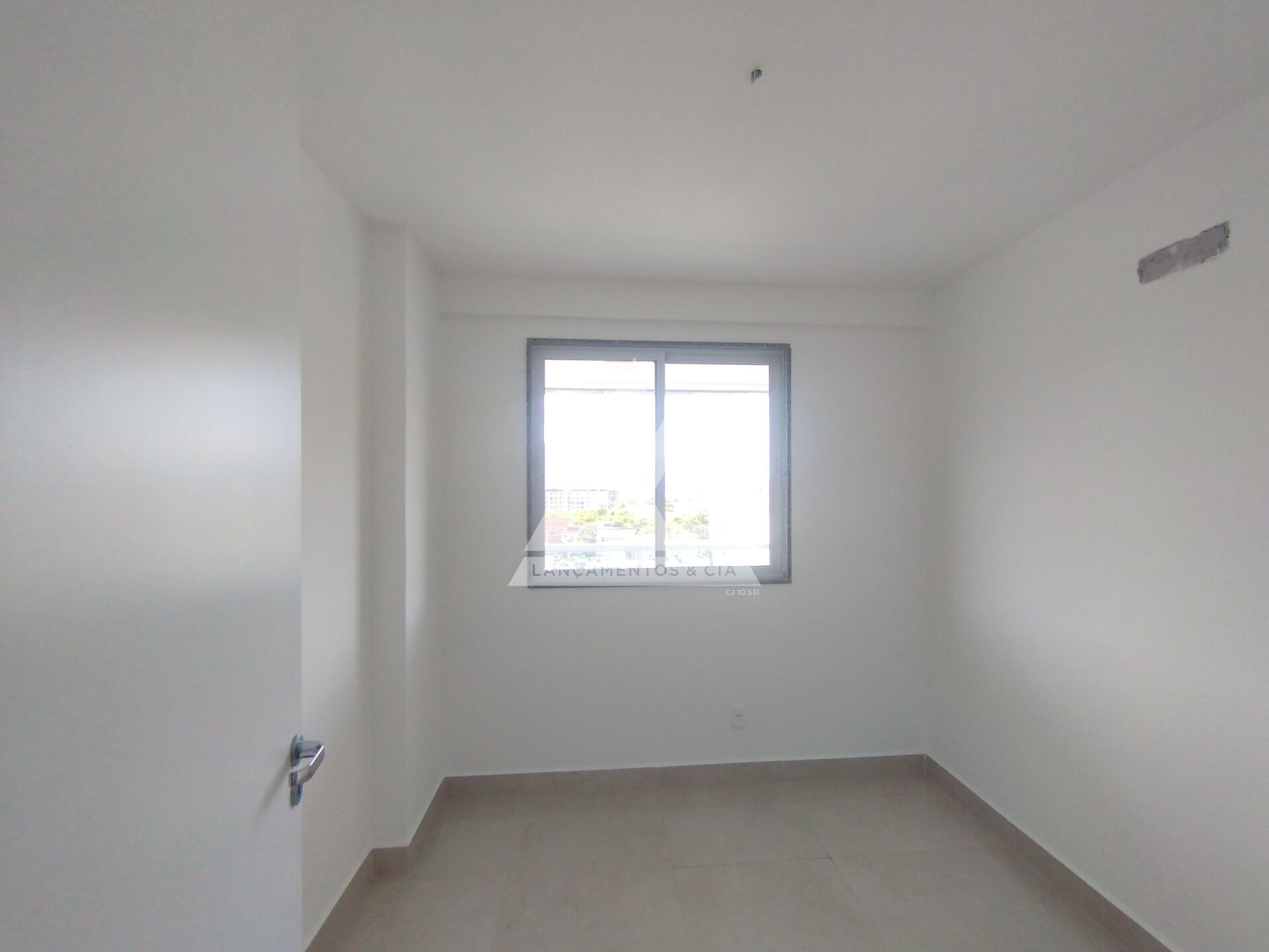 Apartamento à venda com 2 quartos, 68m² - Foto 12