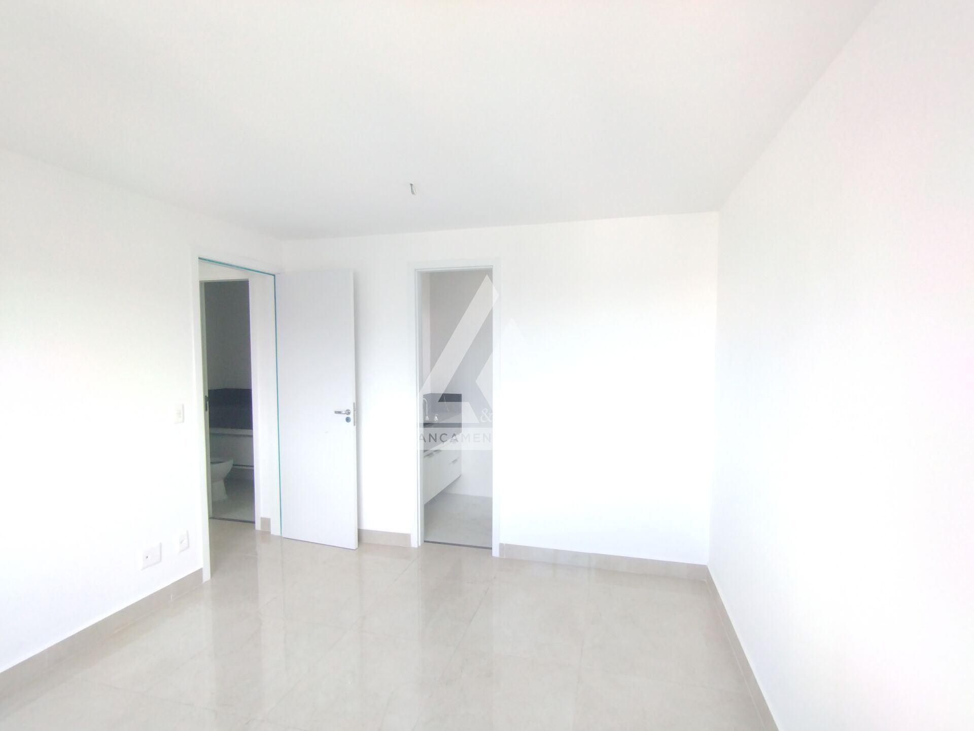 Apartamento à venda com 2 quartos, 68m² - Foto 16