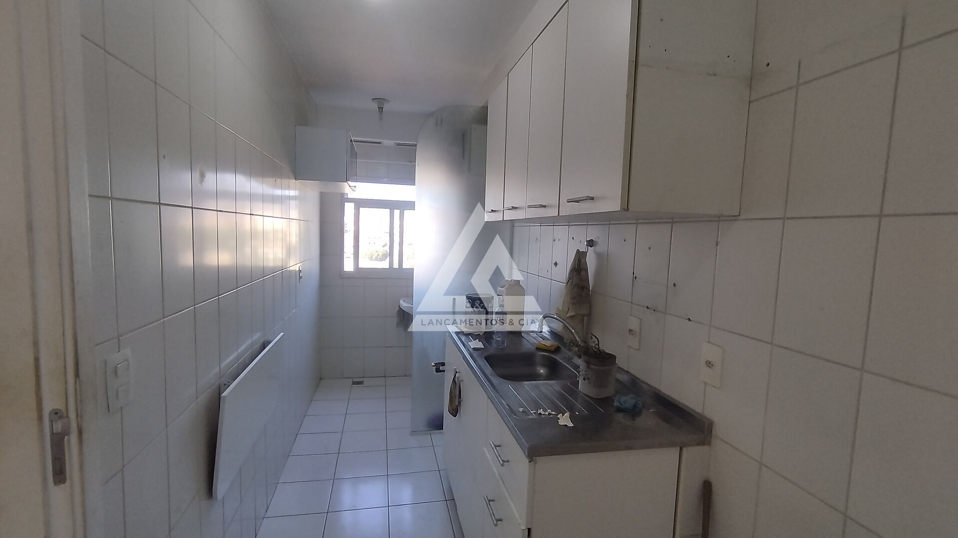 Apartamento para alugar com 3 quartos, 79m² - Foto 9