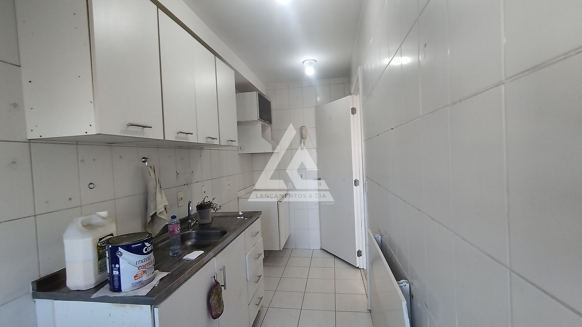 Apartamento para alugar com 3 quartos, 79m² - Foto 10