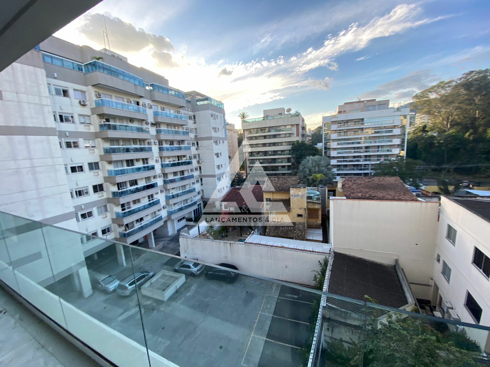 Apartamento à venda com 3 quartos, 102m² - Foto 8