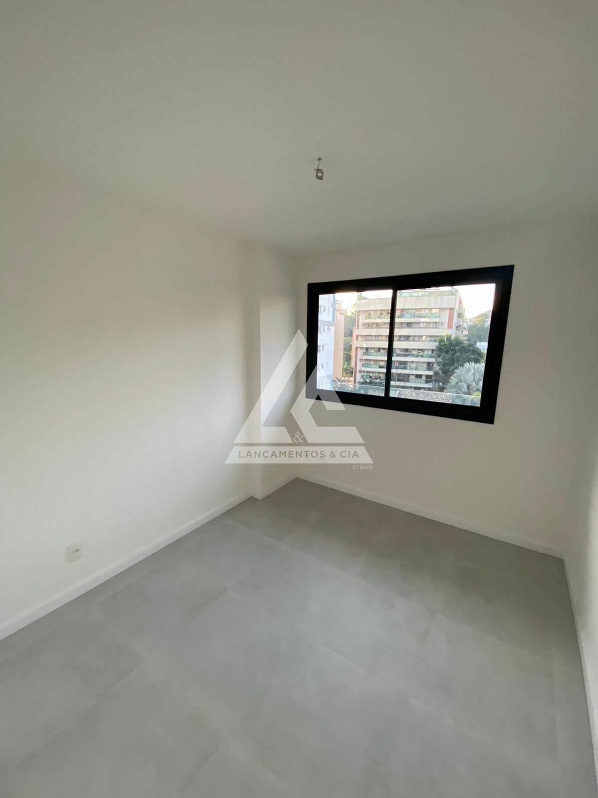 Apartamento à venda com 3 quartos, 102m² - Foto 13