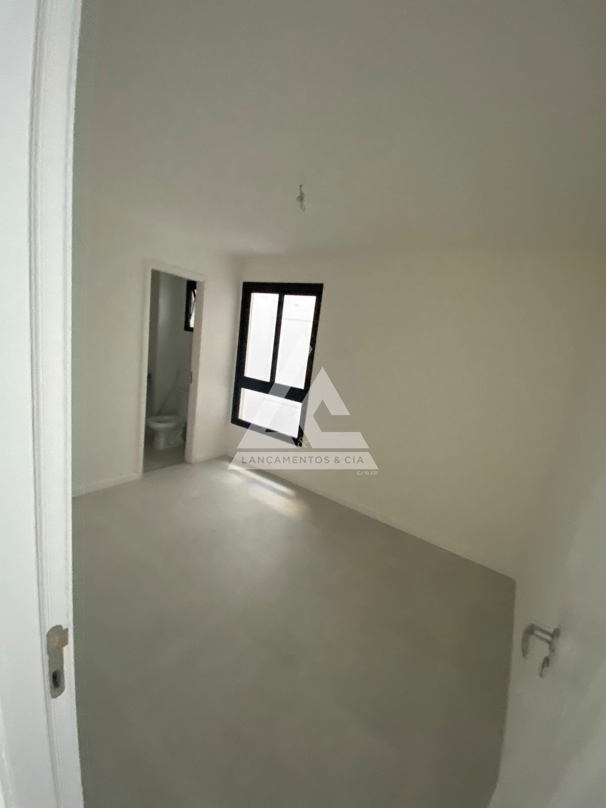 Apartamento à venda com 3 quartos, 102m² - Foto 15