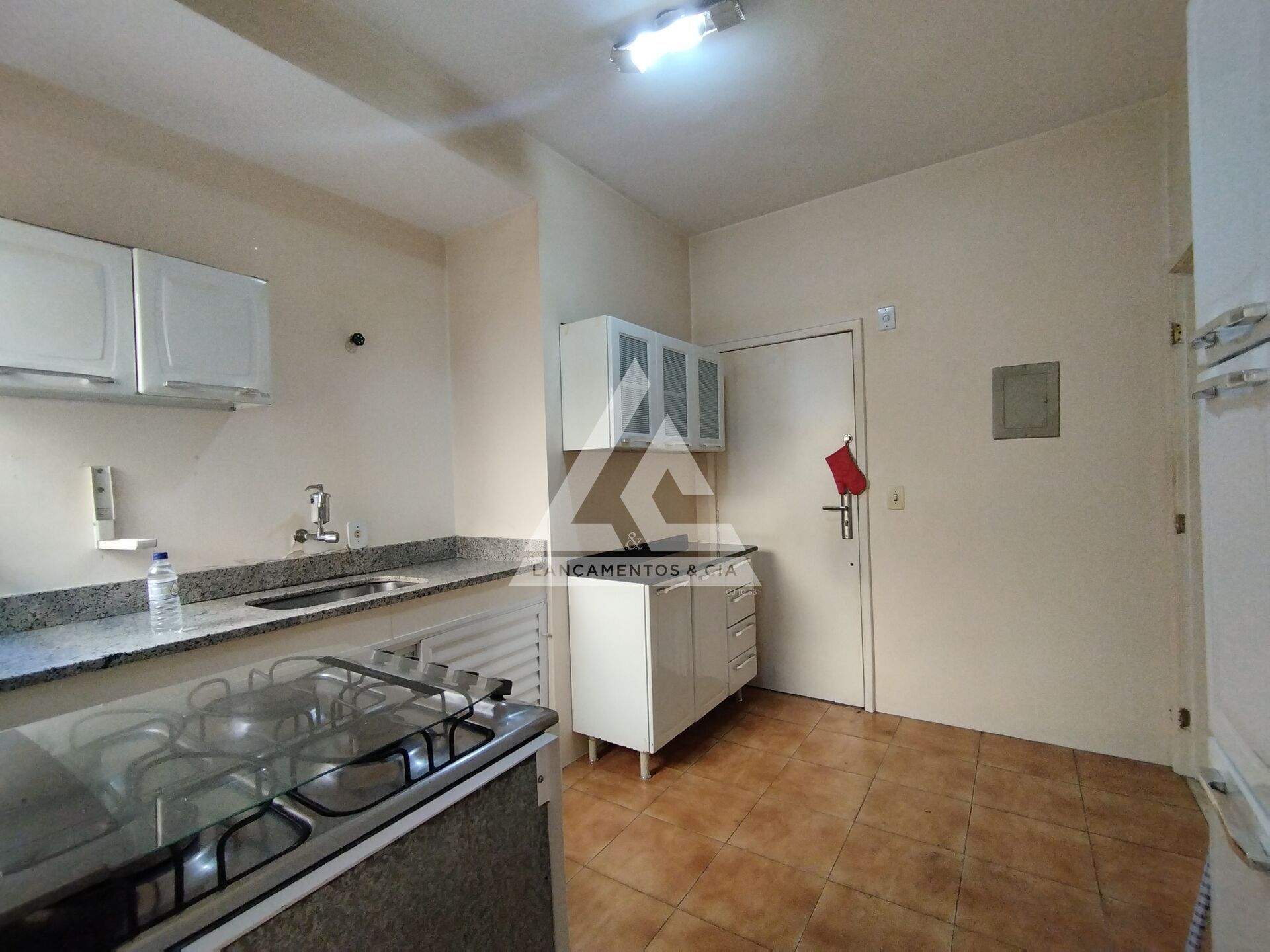 Apartamento à venda com 2 quartos, 120m² - Foto 6