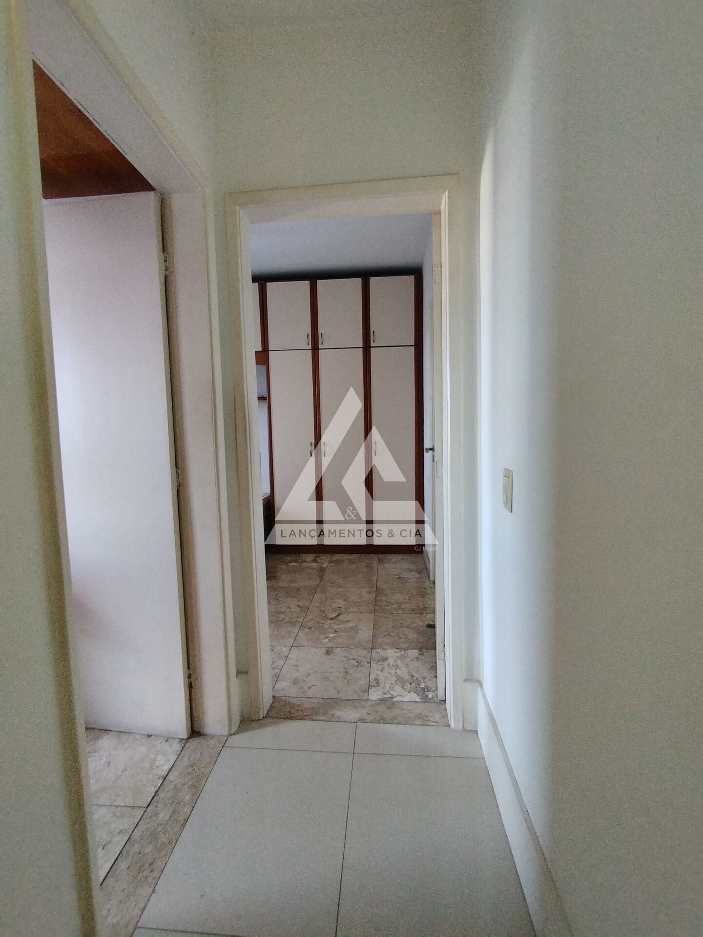 Apartamento à venda com 2 quartos, 120m² - Foto 16