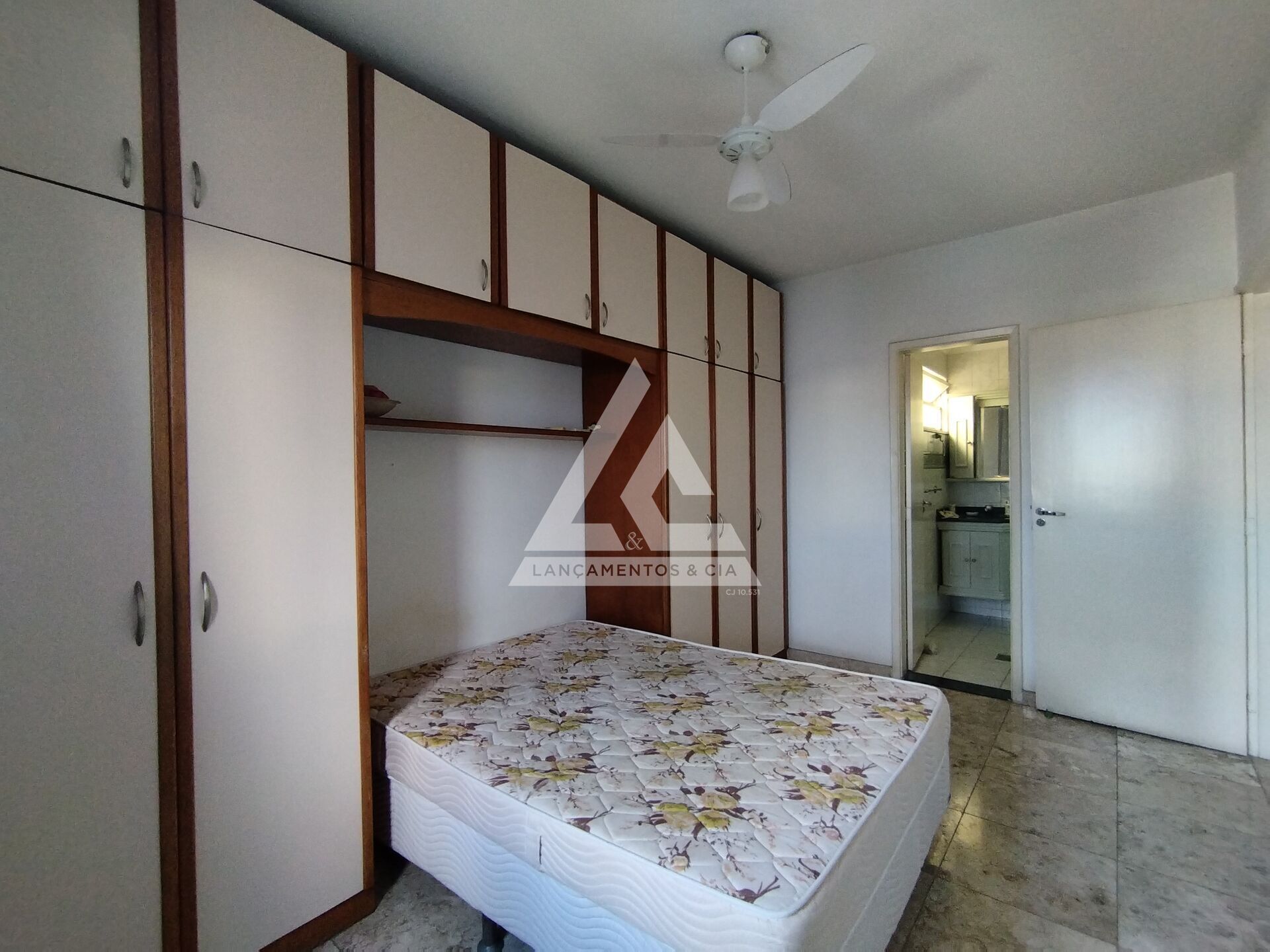 Apartamento à venda com 2 quartos, 120m² - Foto 25