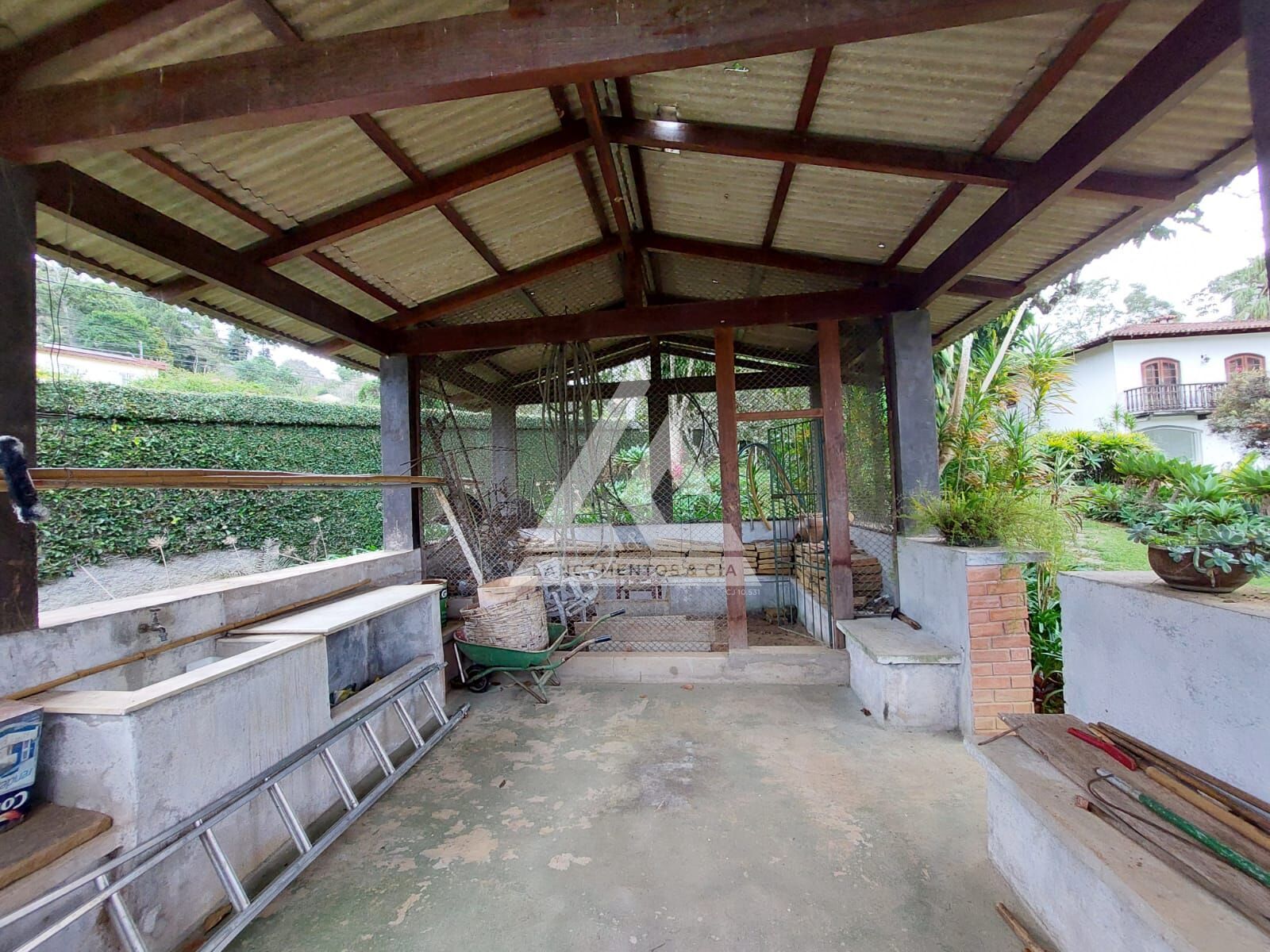 Casa à venda com 8 quartos, 500m² - Foto 6