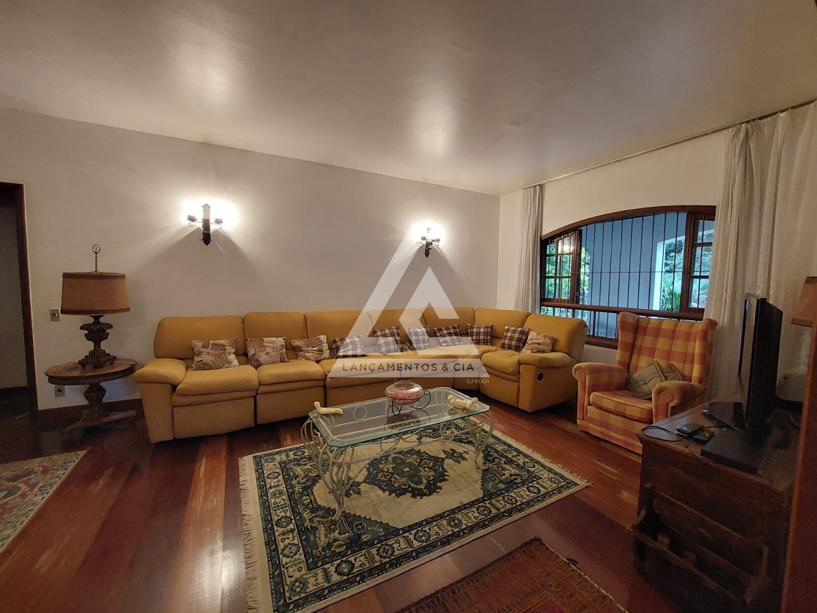 Casa à venda com 8 quartos, 500m² - Foto 20