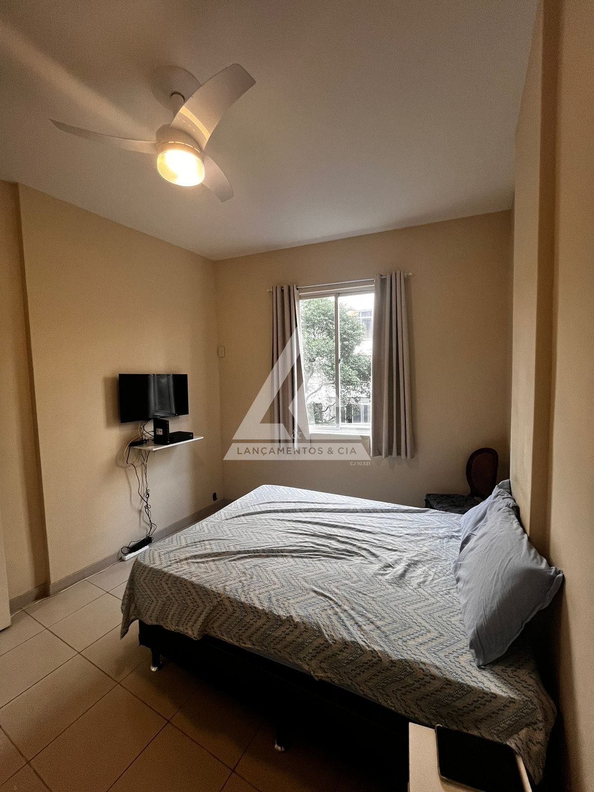 Apartamento à venda com 1 quarto, 50m² - Foto 9