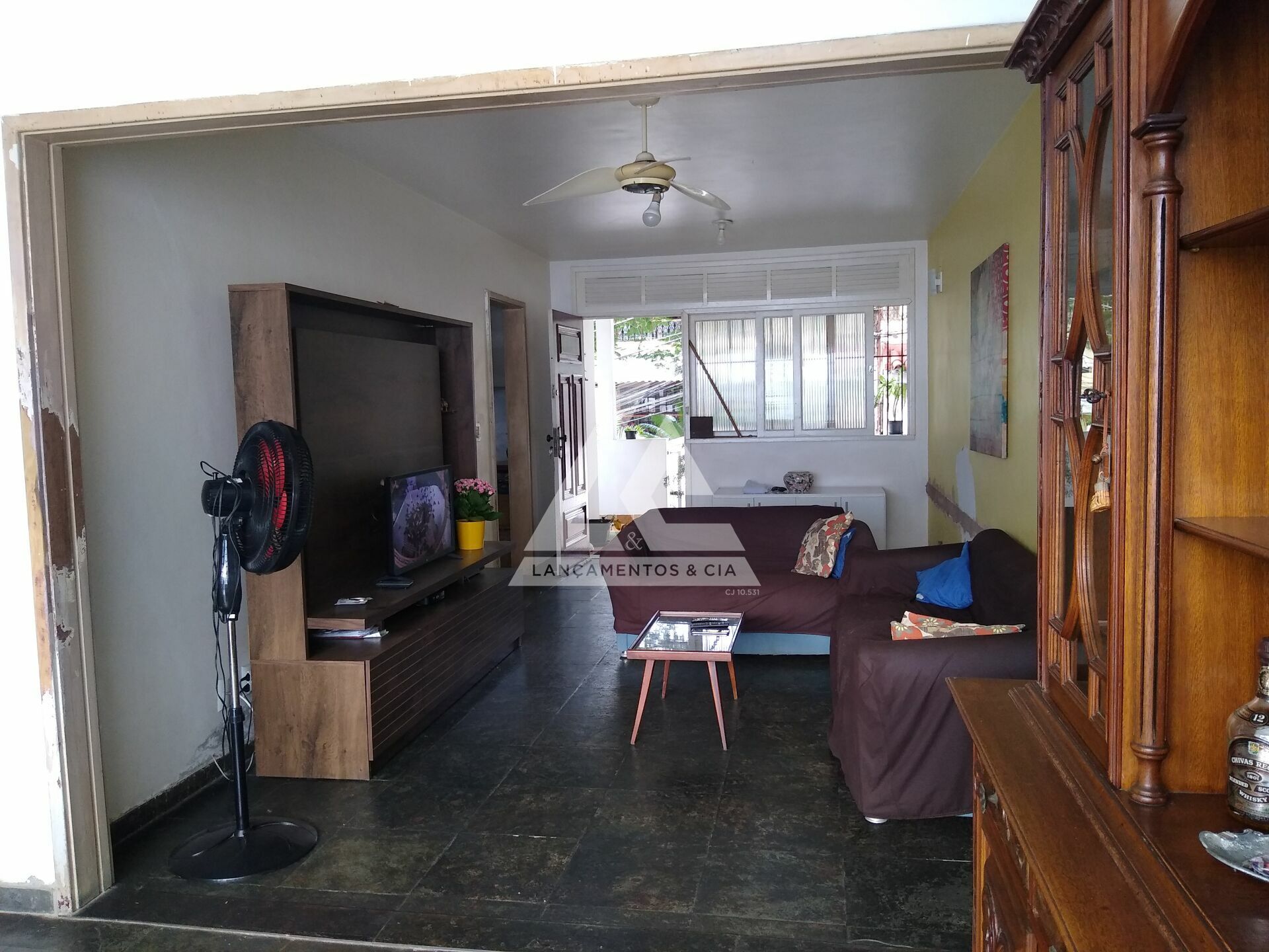 Casa de Condomínio à venda com 3 quartos, 350m² - Foto 4