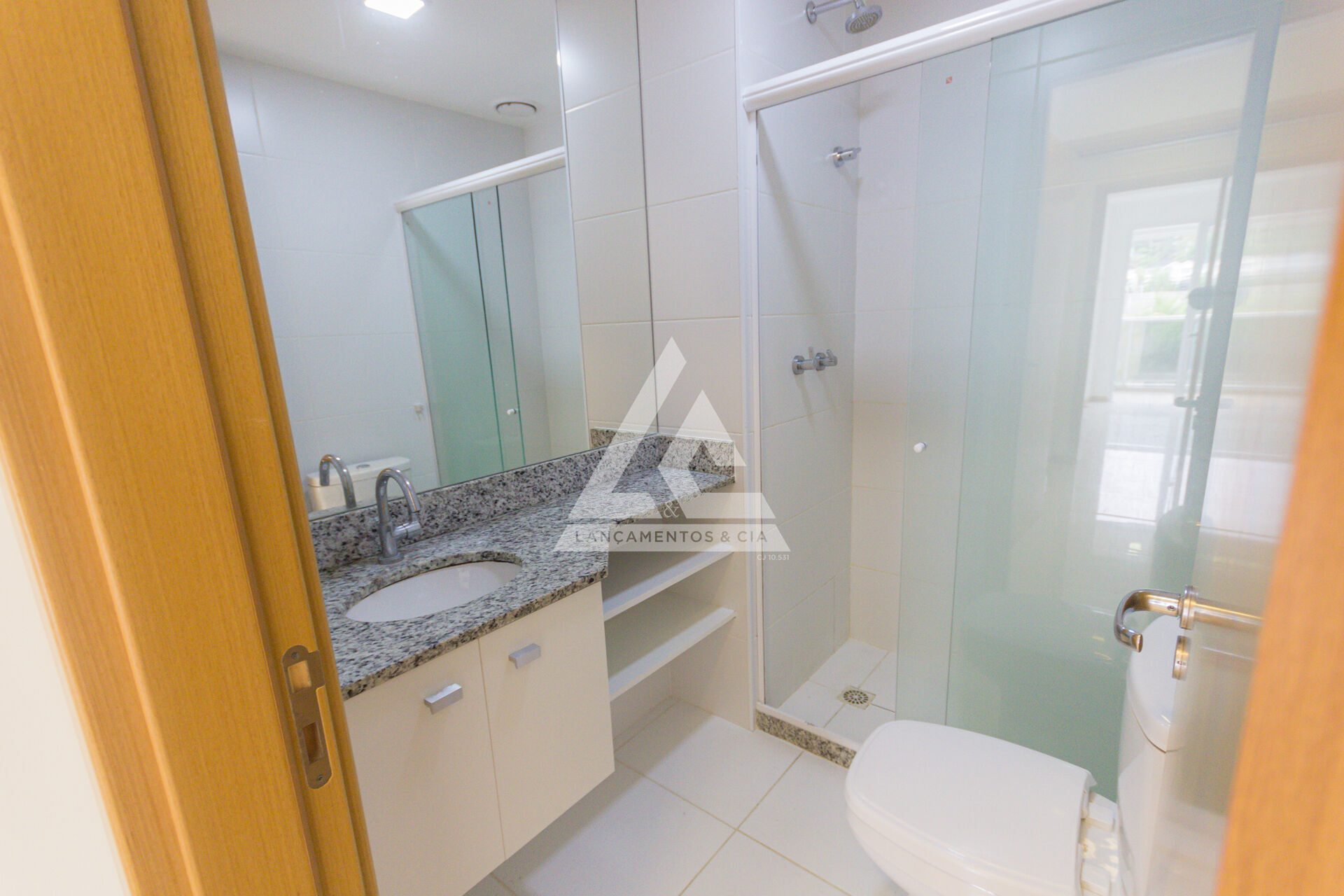 Apartamento à venda com 3 quartos, 93m² - Foto 18