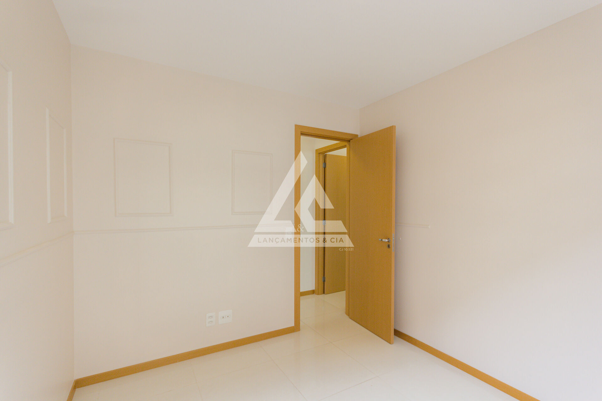 Apartamento à venda com 3 quartos, 93m² - Foto 13