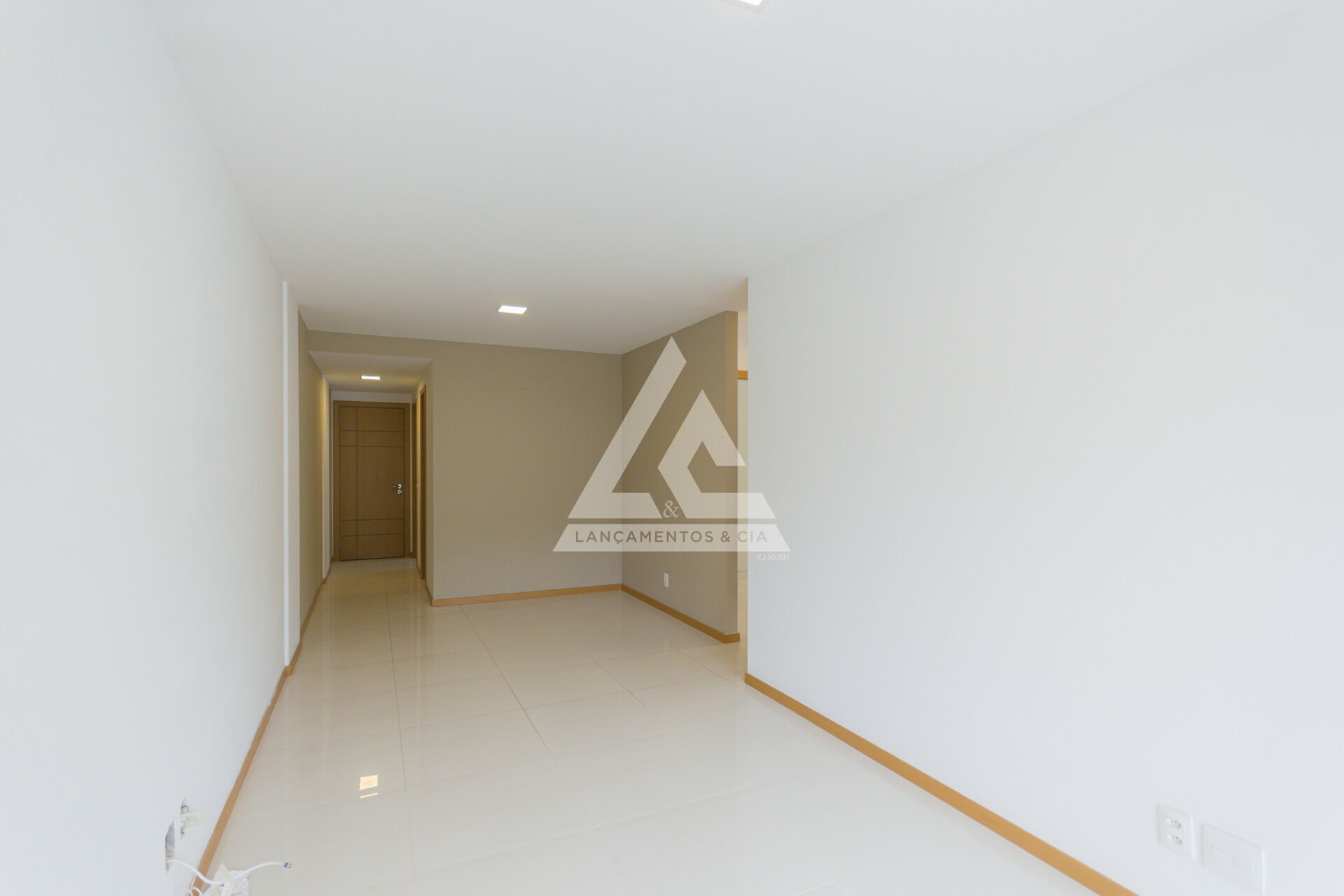 Apartamento à venda com 3 quartos, 93m² - Foto 6