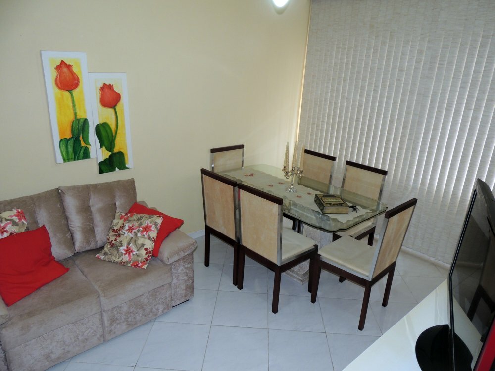 Apartamento à venda com 2 quartos, 62m² - Foto 4