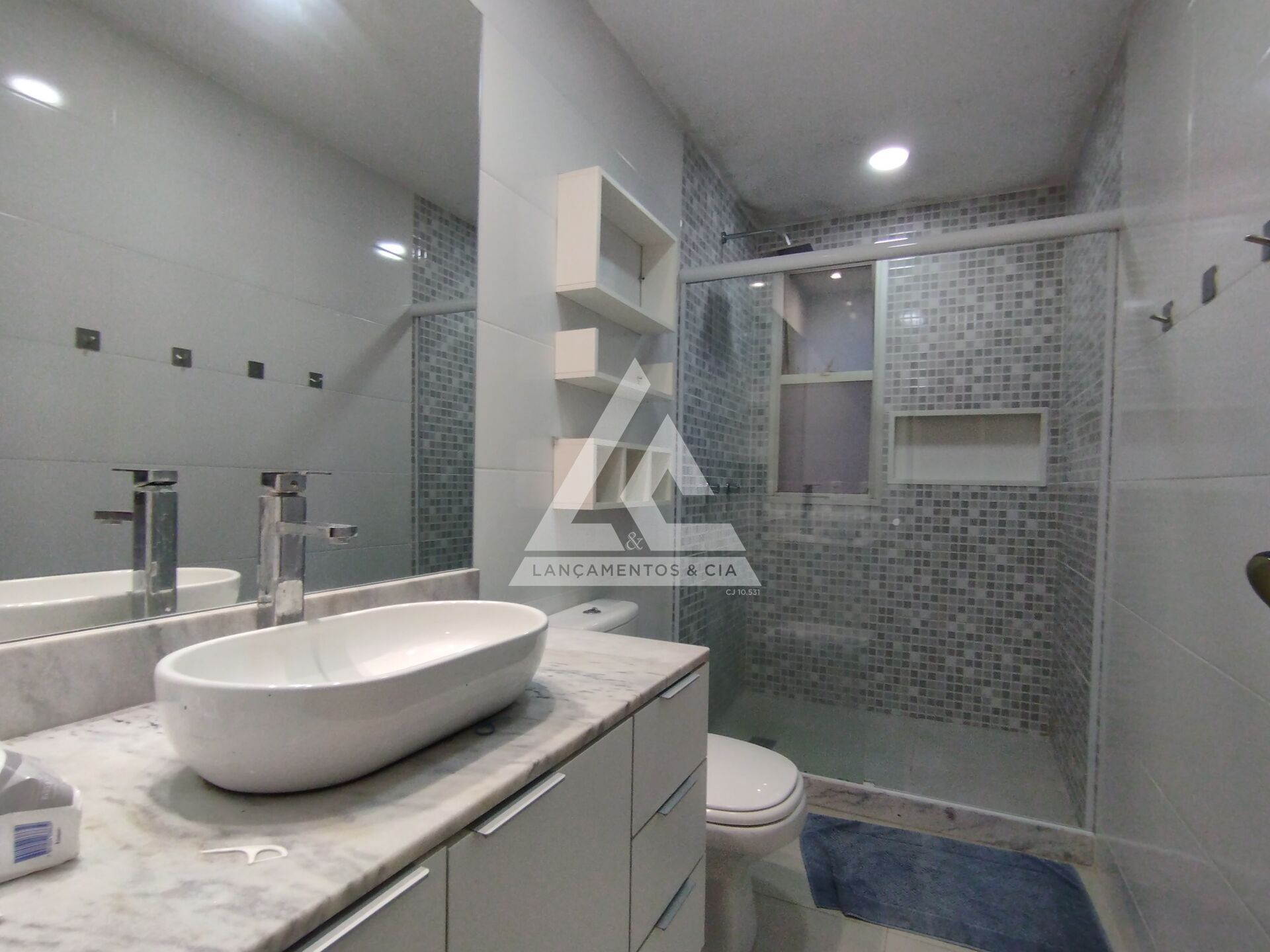 Apartamento à venda com 4 quartos, 205m² - Foto 10